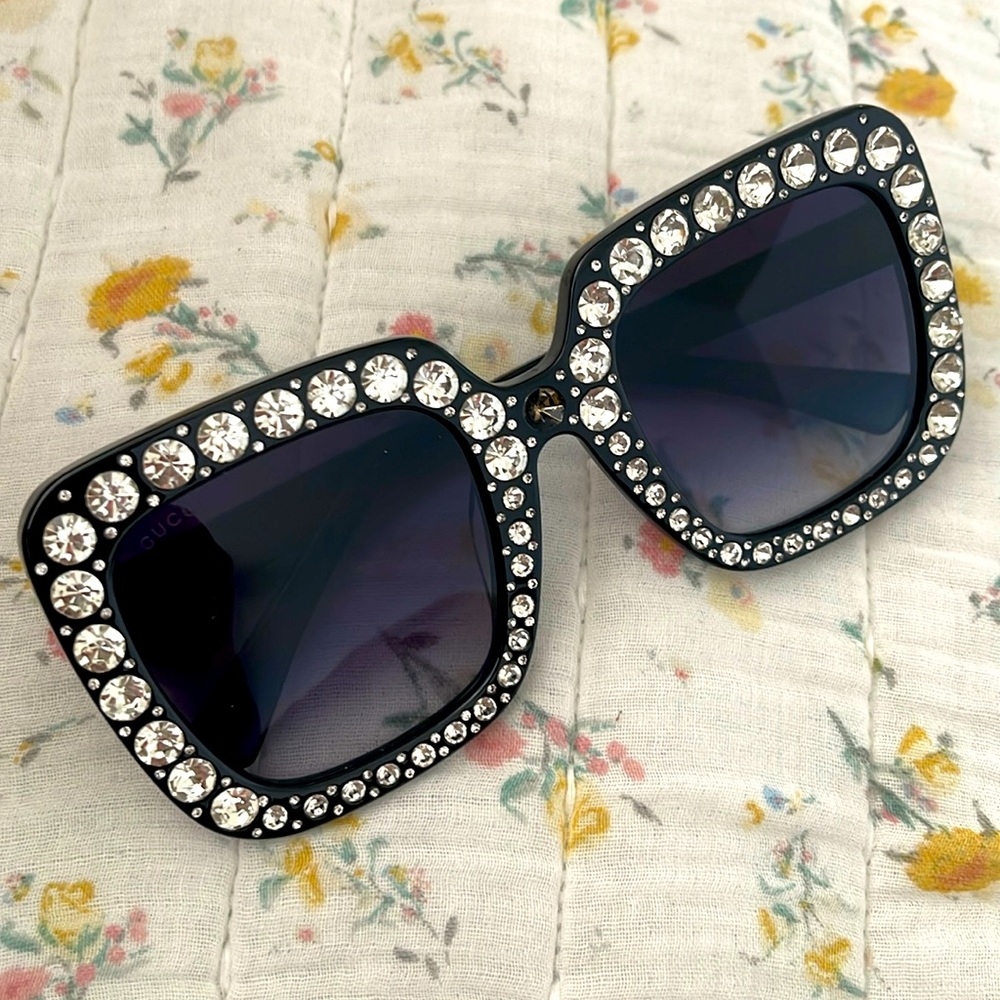 Gucci sunglasses